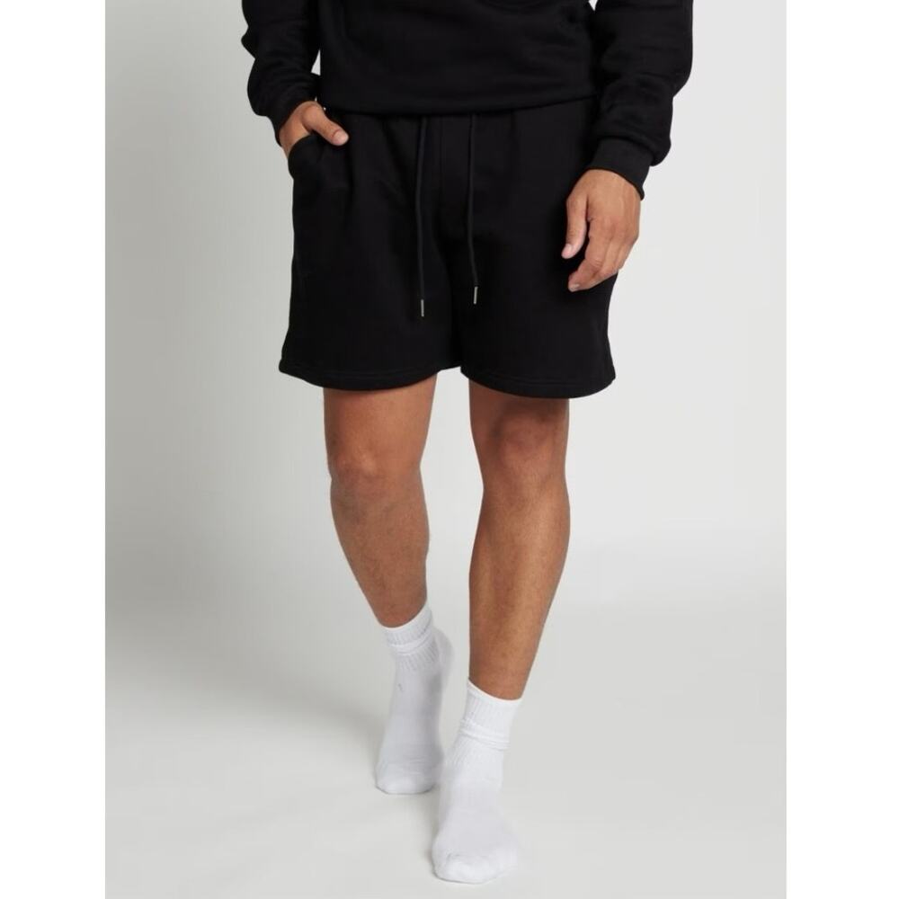 COMFRT Basic Fleece Short in Onyx Black